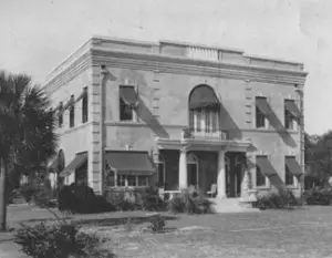 "One of the most interesting assignments I ever had was the residence built for the Charles N. Welshans at Goodwin Street and the St. Johns River. It faces the river, is almost pure Georgian in style, and centering the frontentrance is a lovely circular stairway which winds gracefully to the second floor."